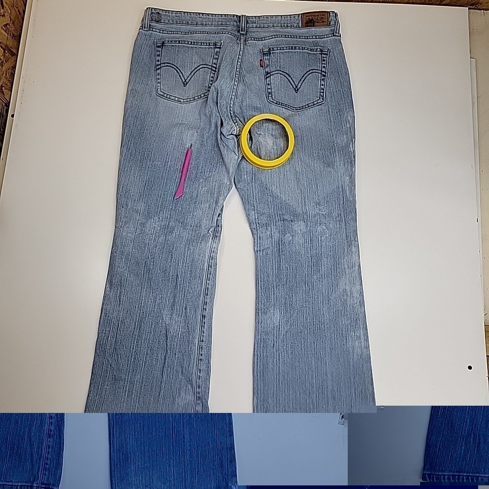 Levi's 515 Bootcut Jeans Women's 14M Light Wash Stretch Mid Rise Denim - Picture 11 of 11
